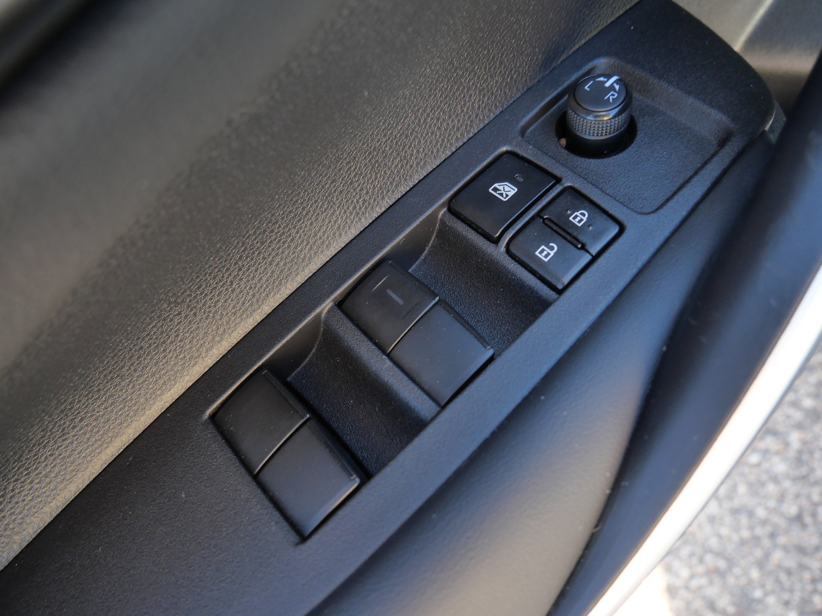 Certified 2024 Toyota Corolla SE FWD image 20