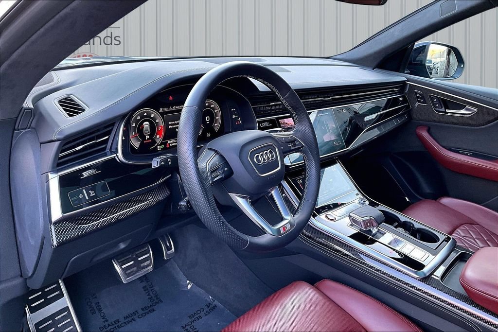 Used 2023 Audi SQ8 Premium Plus w/ SQ8 Luxury Package AWD/4WD image 17