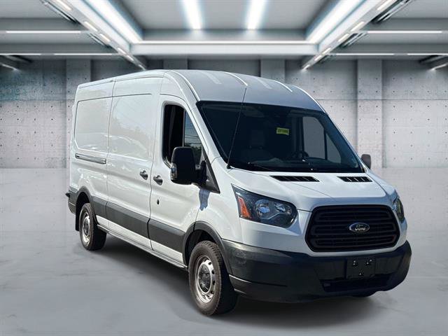 Used 2018 Ford Transit 250 148 Medium Roof RWD image 23