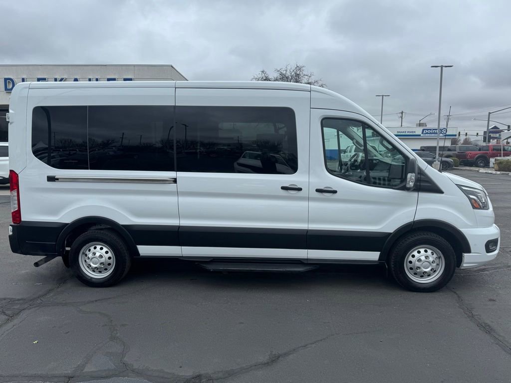 Used 2023 Ford Transit 350 XLT image 2