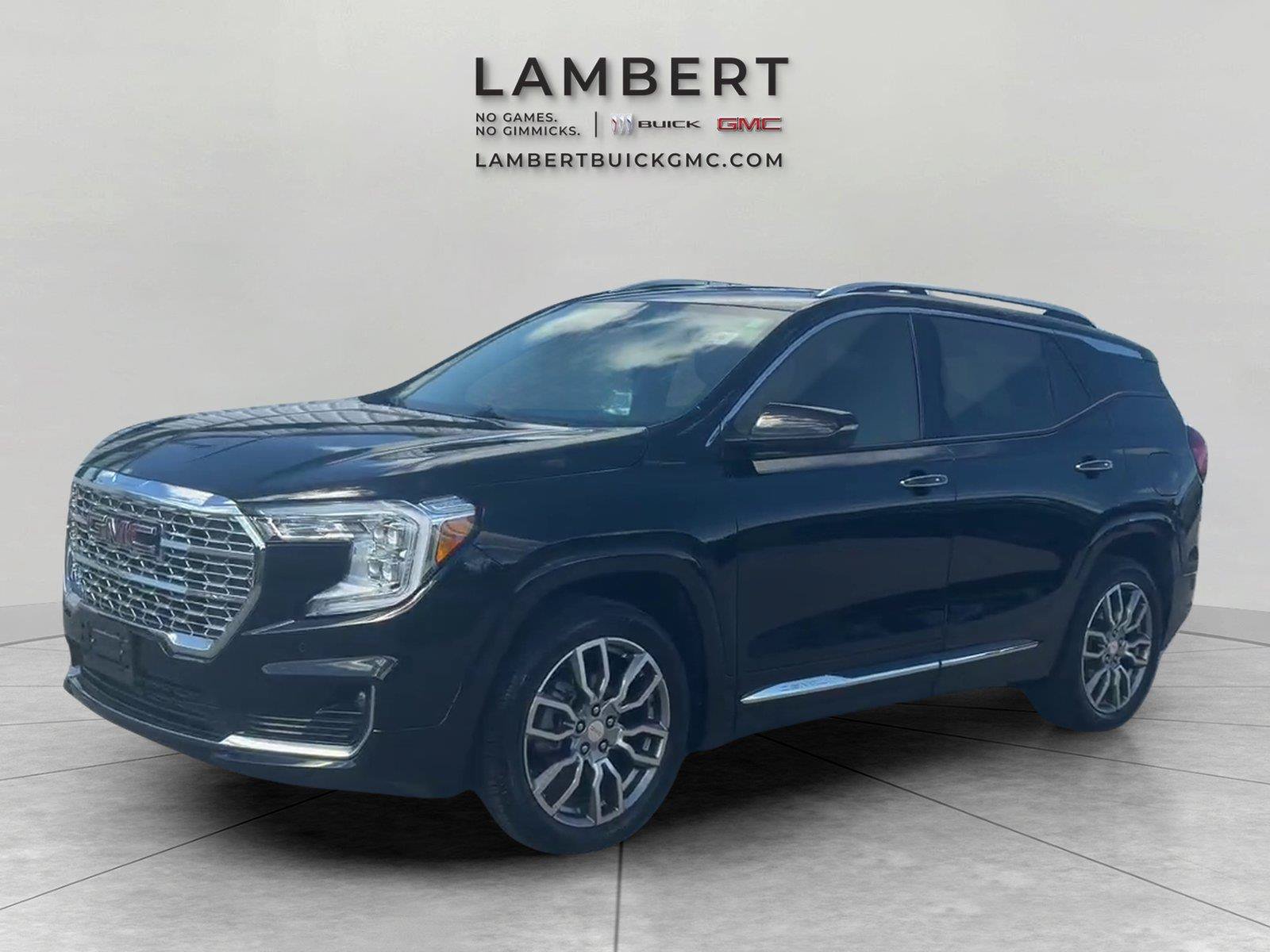 Used 2024 GMC Terrain Denali AWD/4WD image 1