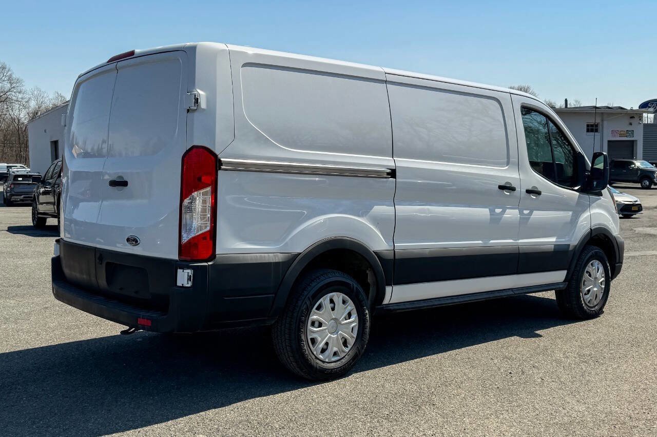 Used 2022 Ford E-Transit Low Roof w/ Load Area Protection Package RWD image 3