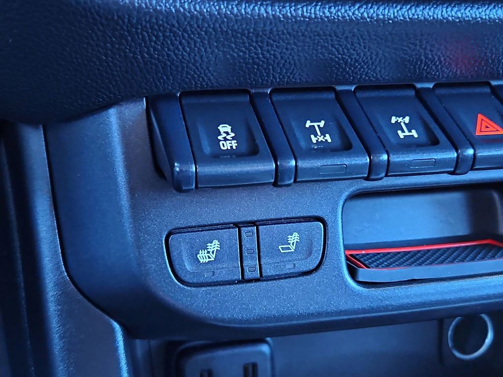 Used 2021 Chevrolet Colorado ZR2 w/ ZR2 Dusk Special Edition image 16