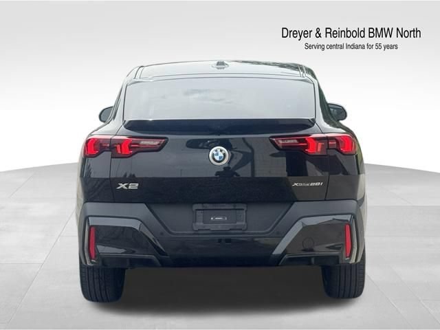 Used 2026 BMW X2 xDrive28i AWD/4WD image 6