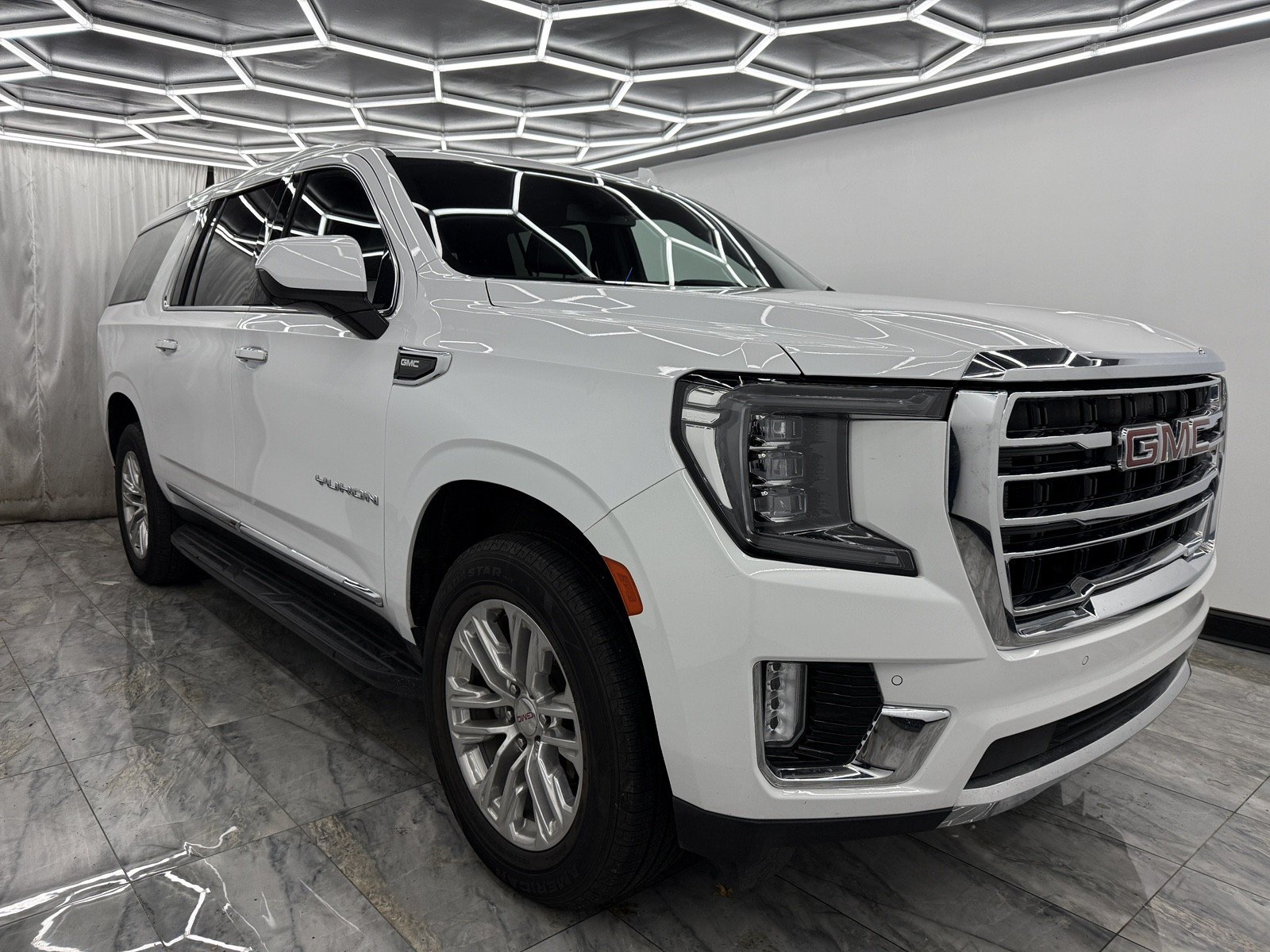 Used 2024 GMC Yukon XL SLT