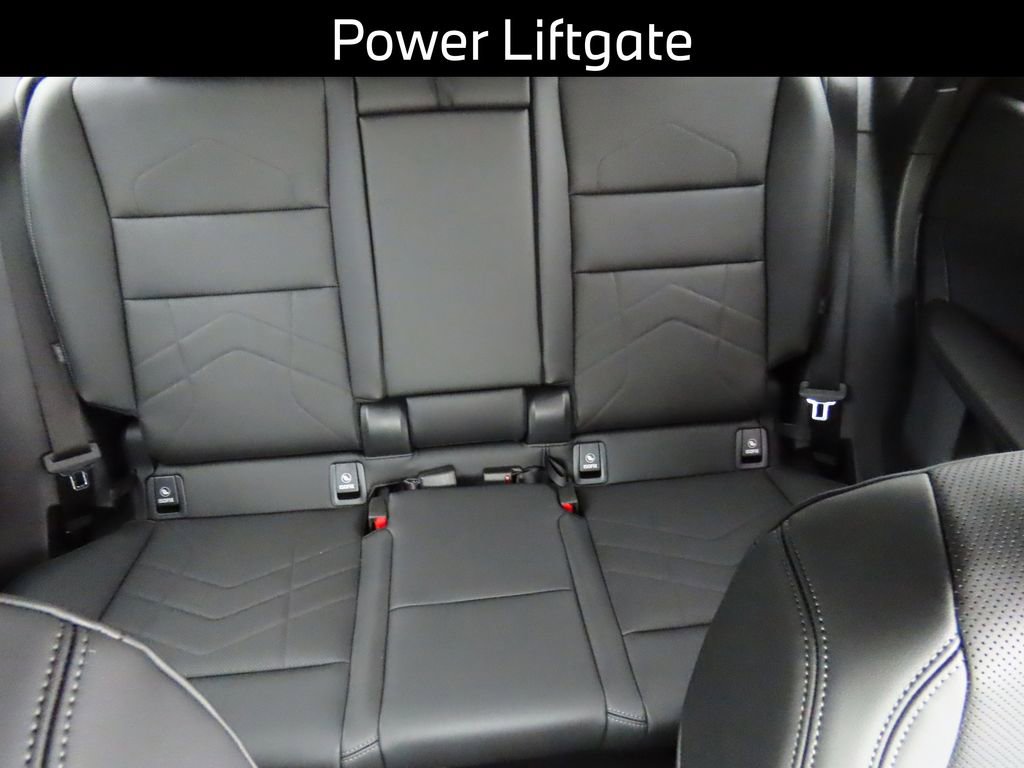 Certified 2025 BMW X1 xDrive28i w/ Premium Package AWD/4WD image 14