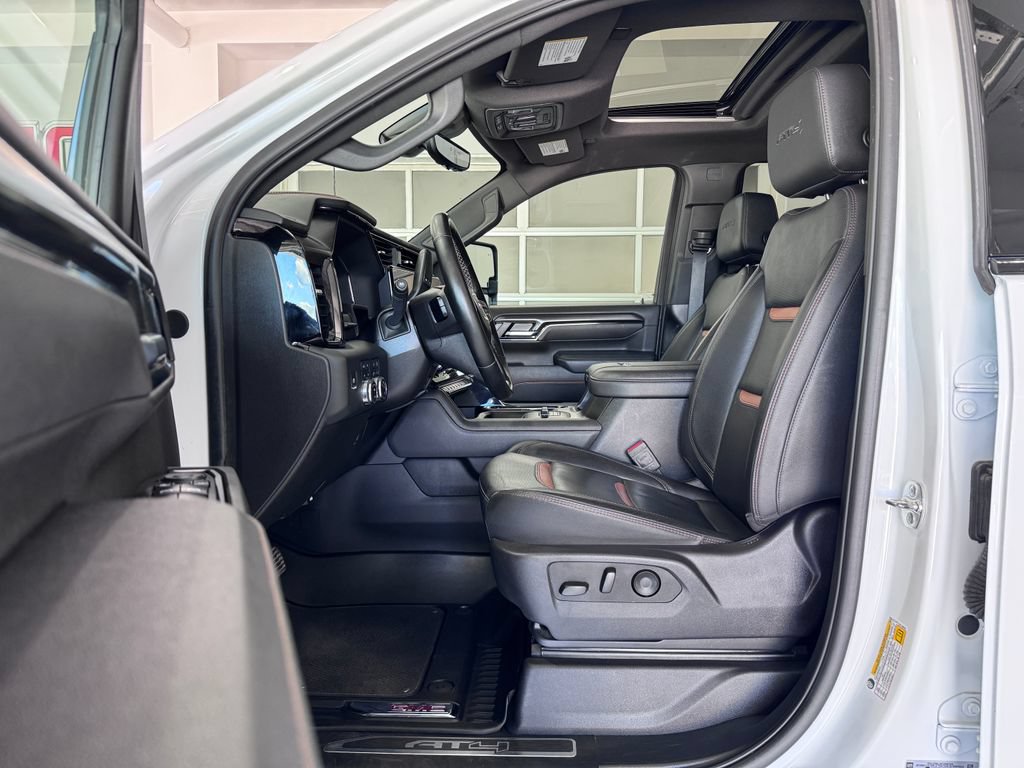 Certified 2025 GMC Sierra 2500 AT4 w/ AT4 Premium Plus Package AWD/4WD image 14