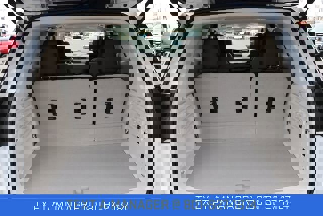 New 2026 GMC Acadia Denali w/ Super Cruise Package image 13