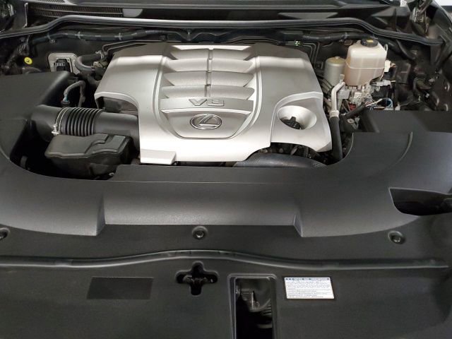 Used 2017 Lexus LX 570 4WD w/ Luxury Package image 30