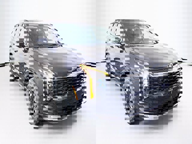 New 2026 Kia Sportage LX image 3