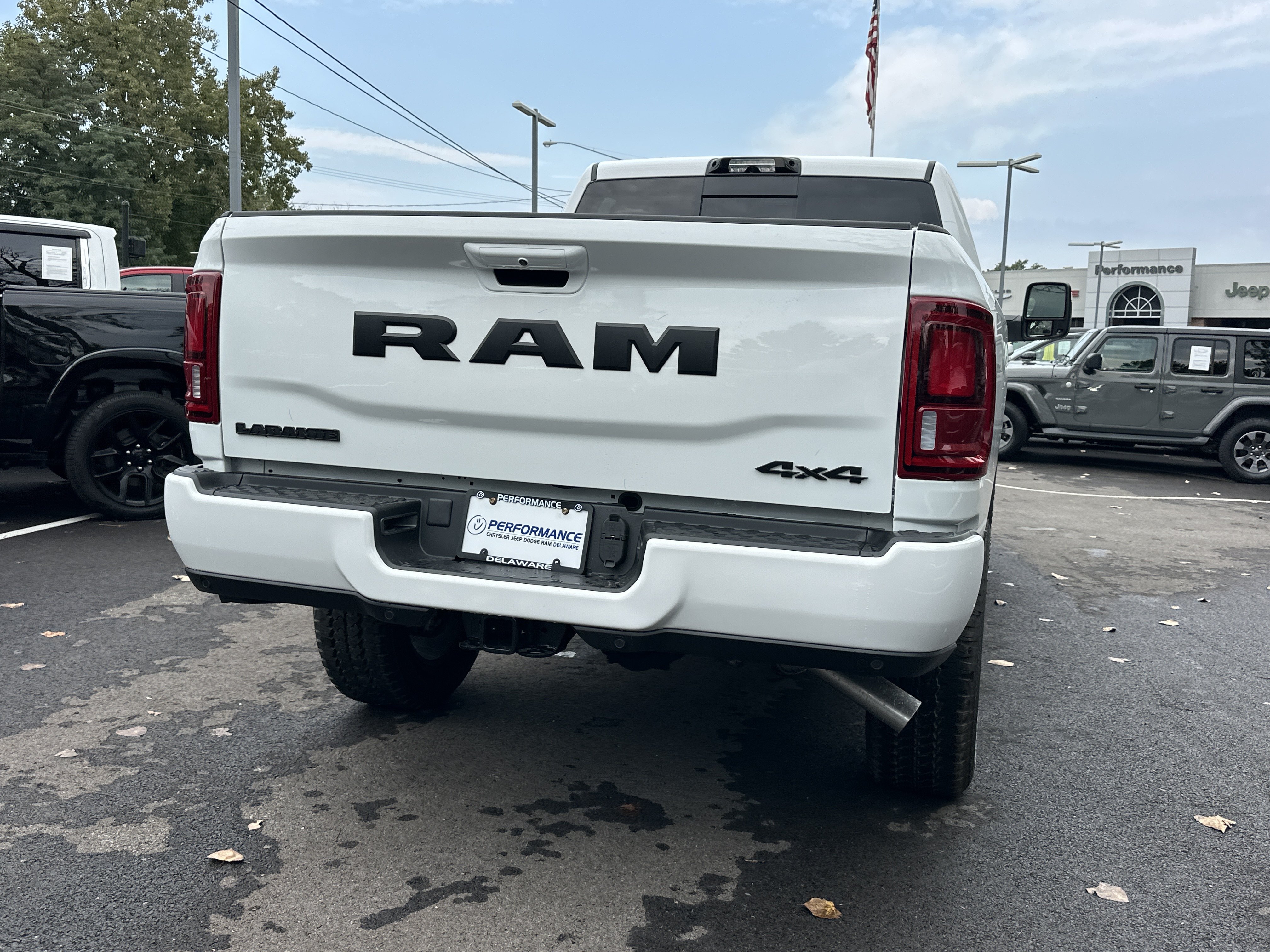 New 2027 RAM 2500 Laramie AWD/4WD image 19