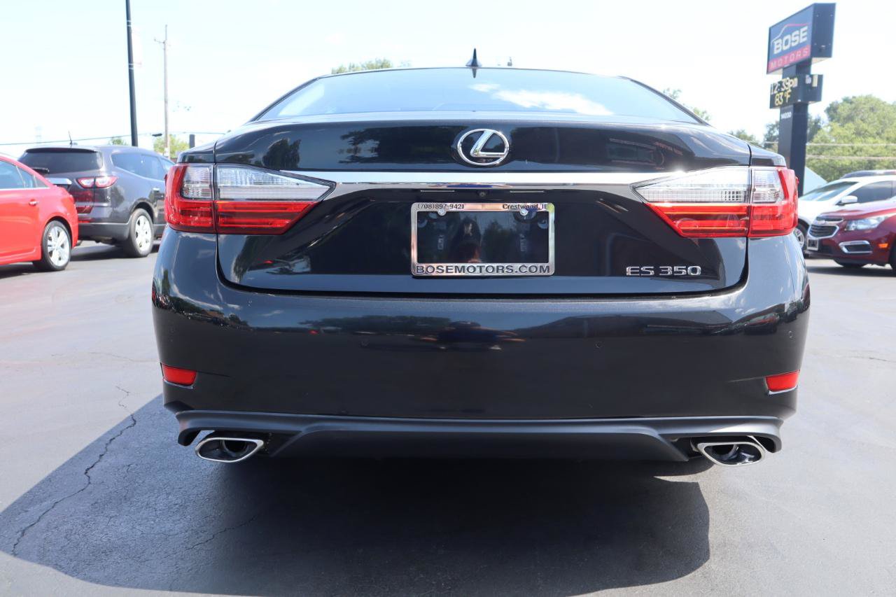 Used 2016 Lexus ES 350 w/ Ultra Luxury Package FWD image 4