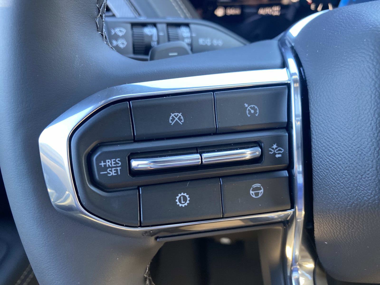 New 2026 GMC Yukon Elevation w/ Elevation Premium Package image 17