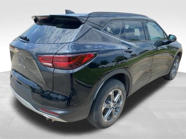 Used 2023 Chevrolet Blazer LT w/ Convenience Package FWD image 7