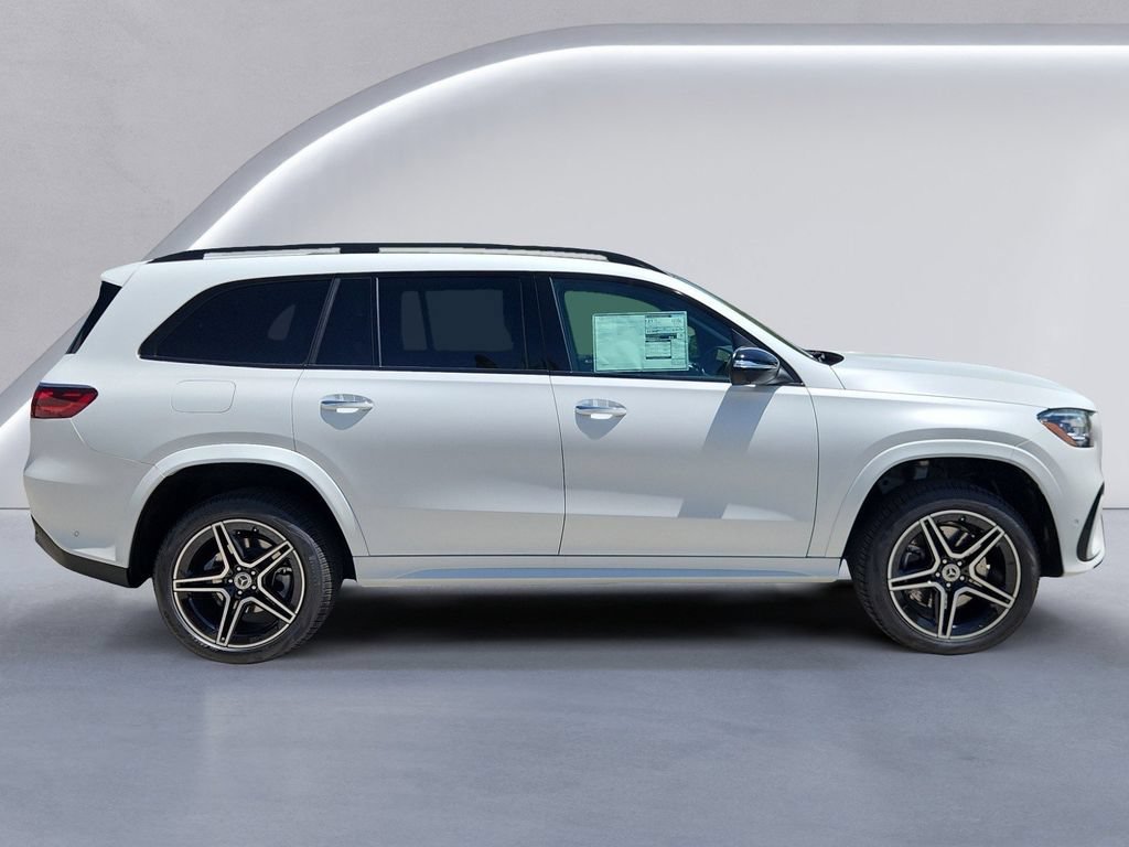 New 2026 Mercedes-Benz GLS 450 4MATIC image 3