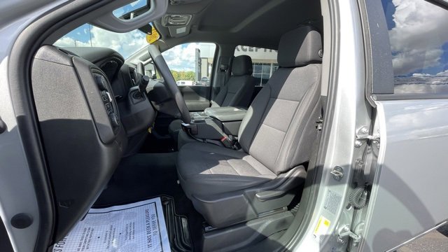 Used 2023 Chevrolet Silverado 2500 Custom w/ Custom Value Package image 11