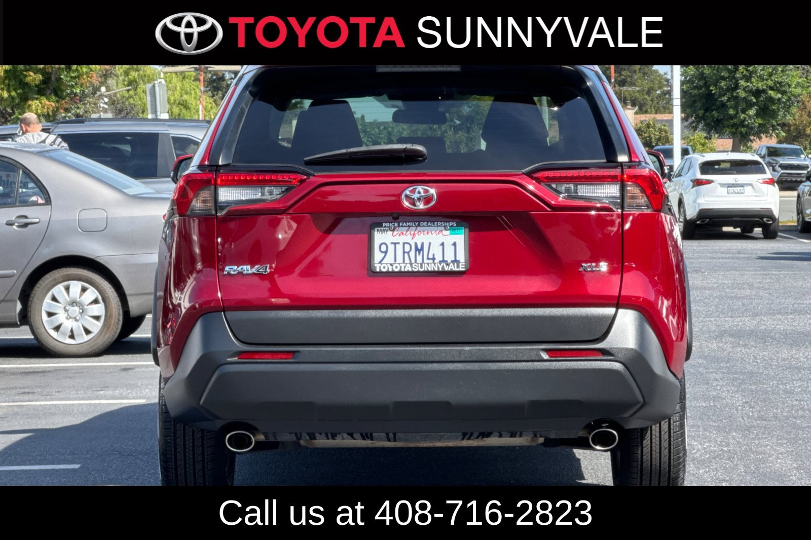 Used 2023 Toyota RAV4 XLE FWD image 5