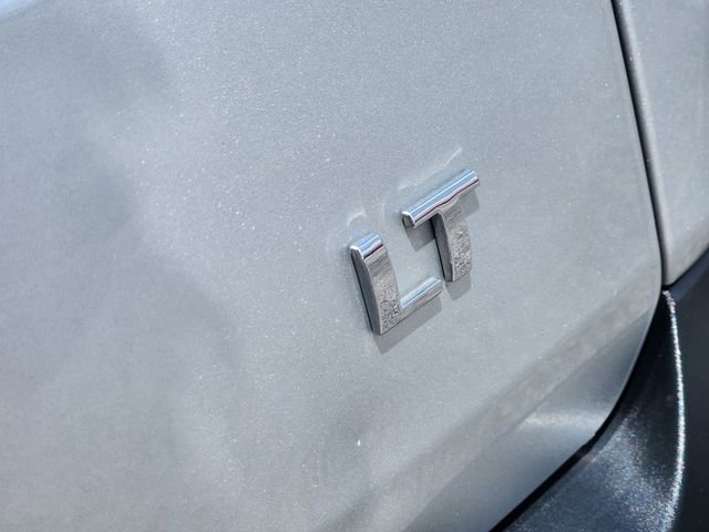 Used 2021 Chevrolet Traverse LT FWD image 12