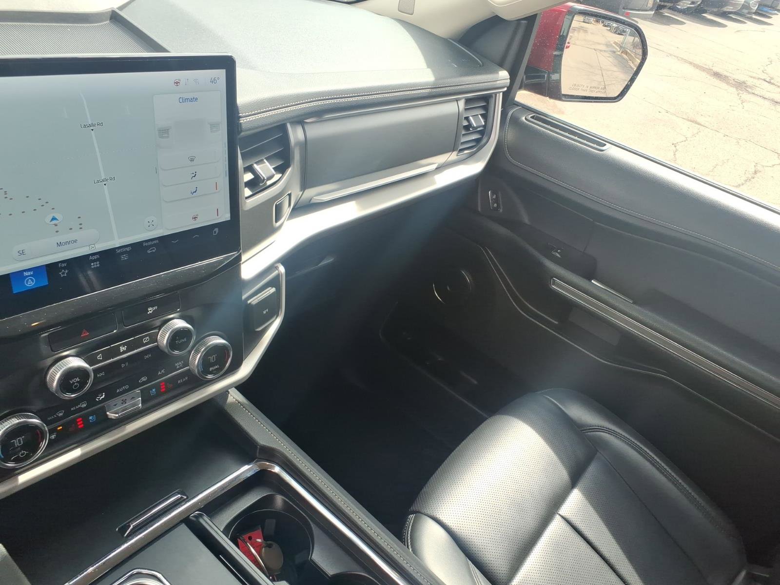 Used 2022 Ford Expedition XLT AWD/4WD image 22