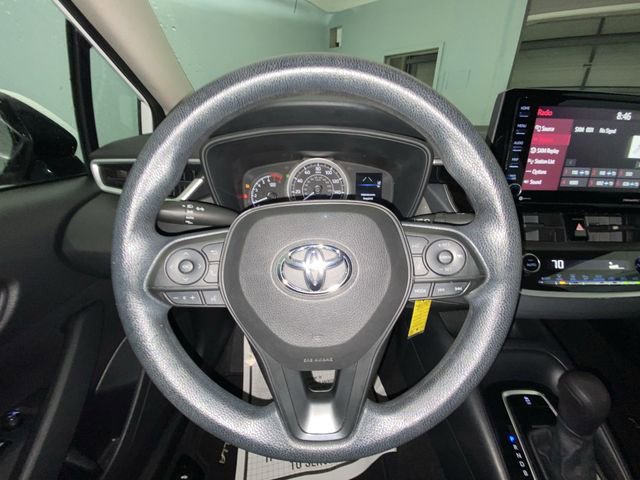 Used 2022 Toyota Corolla LE FWD image 14