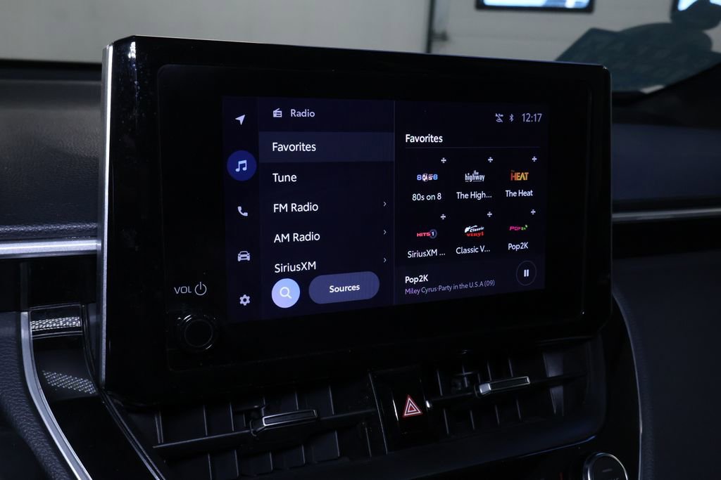 Used 2023 Toyota Corolla Cross XSE w/ Convenience Package image 29