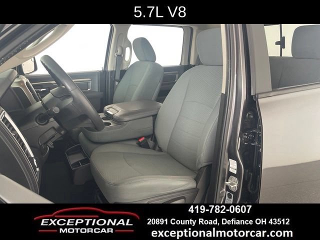 Used 2019 RAM 1500 Classic SLT AWD/4WD image 33
