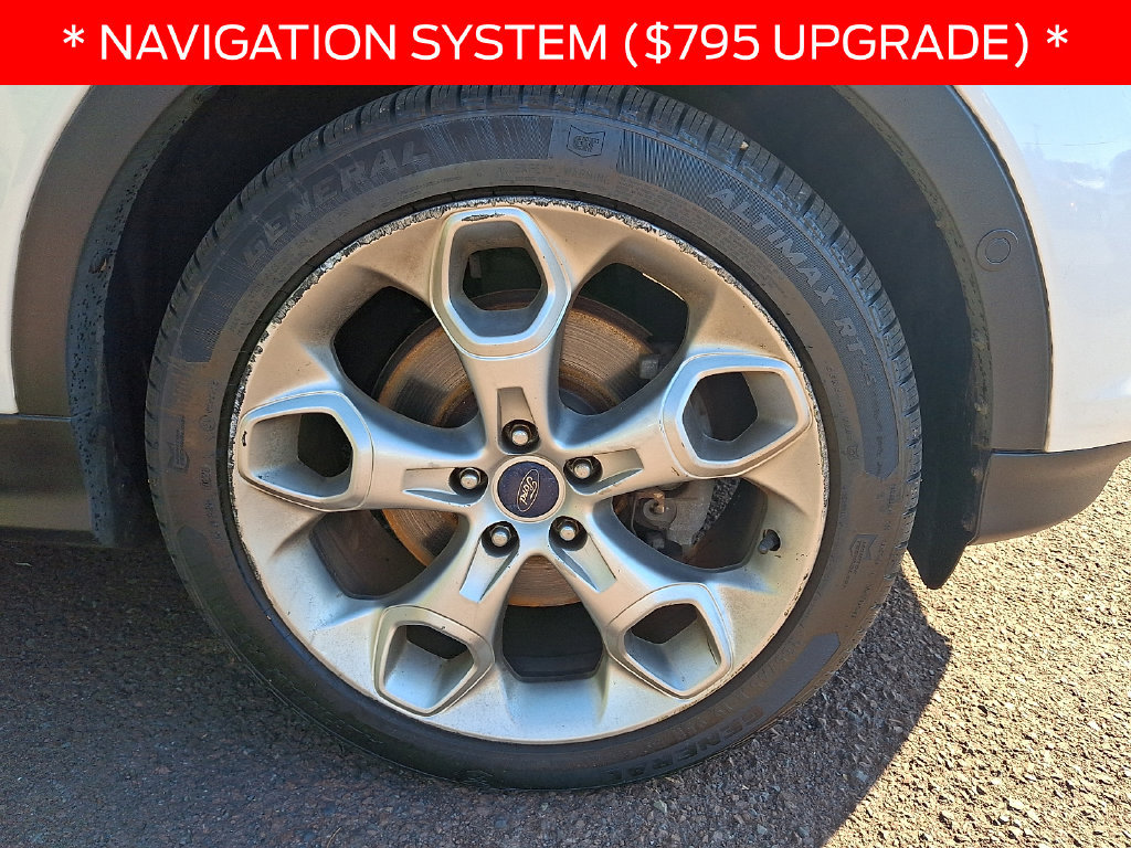 Used 2016 Ford Escape Titanium w/ Equipment Group 301A AWD/4WD image 9