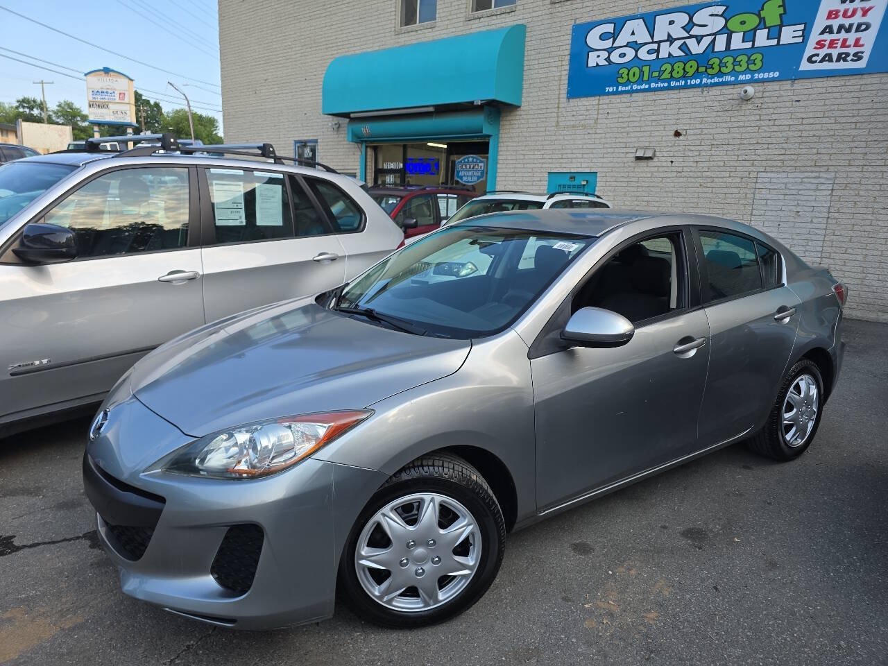 Used 2013 MAZDA MAZDA3 i SV FWD image 4