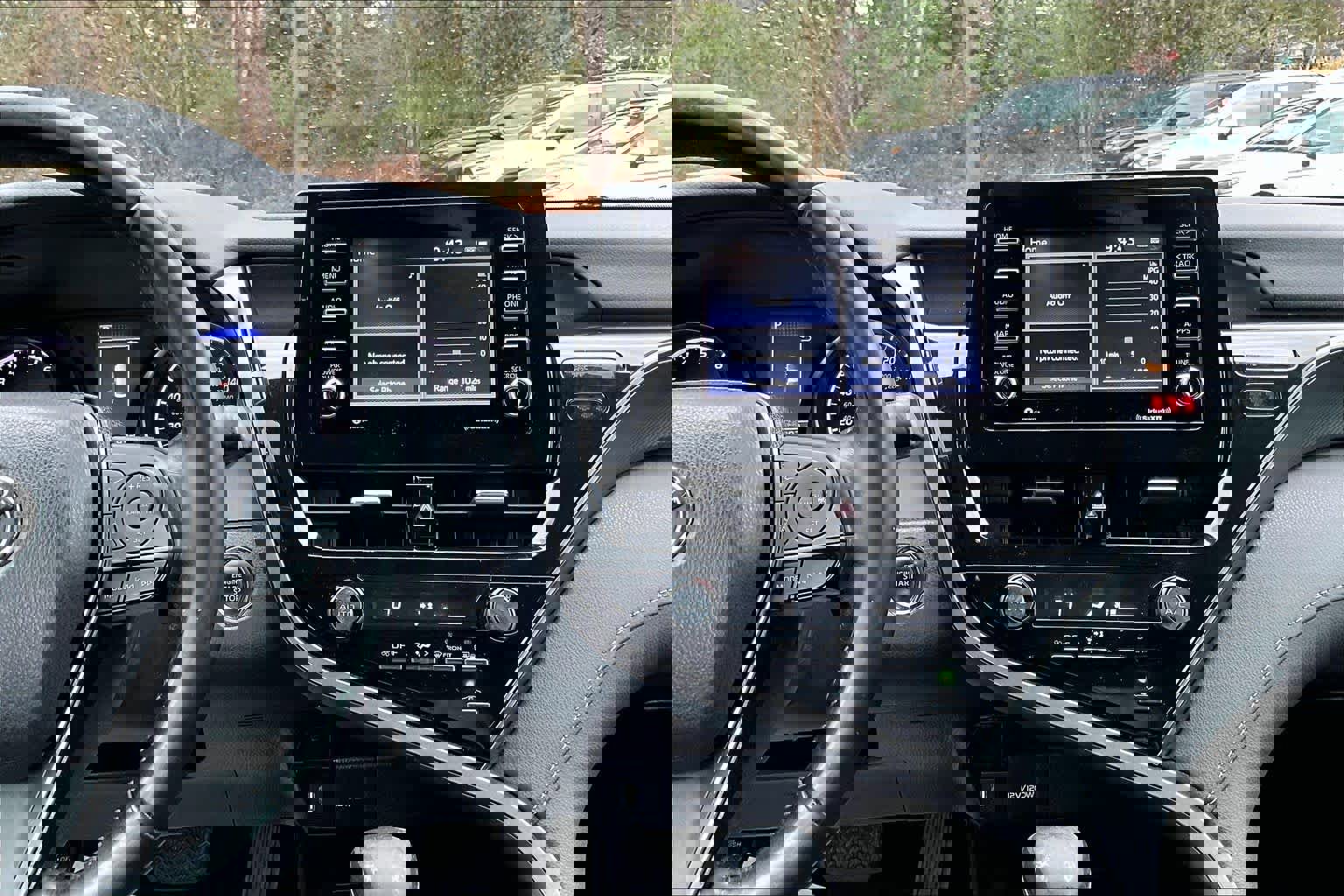 Certified 2021 Toyota Camry SE w/ Convenience Package image 12