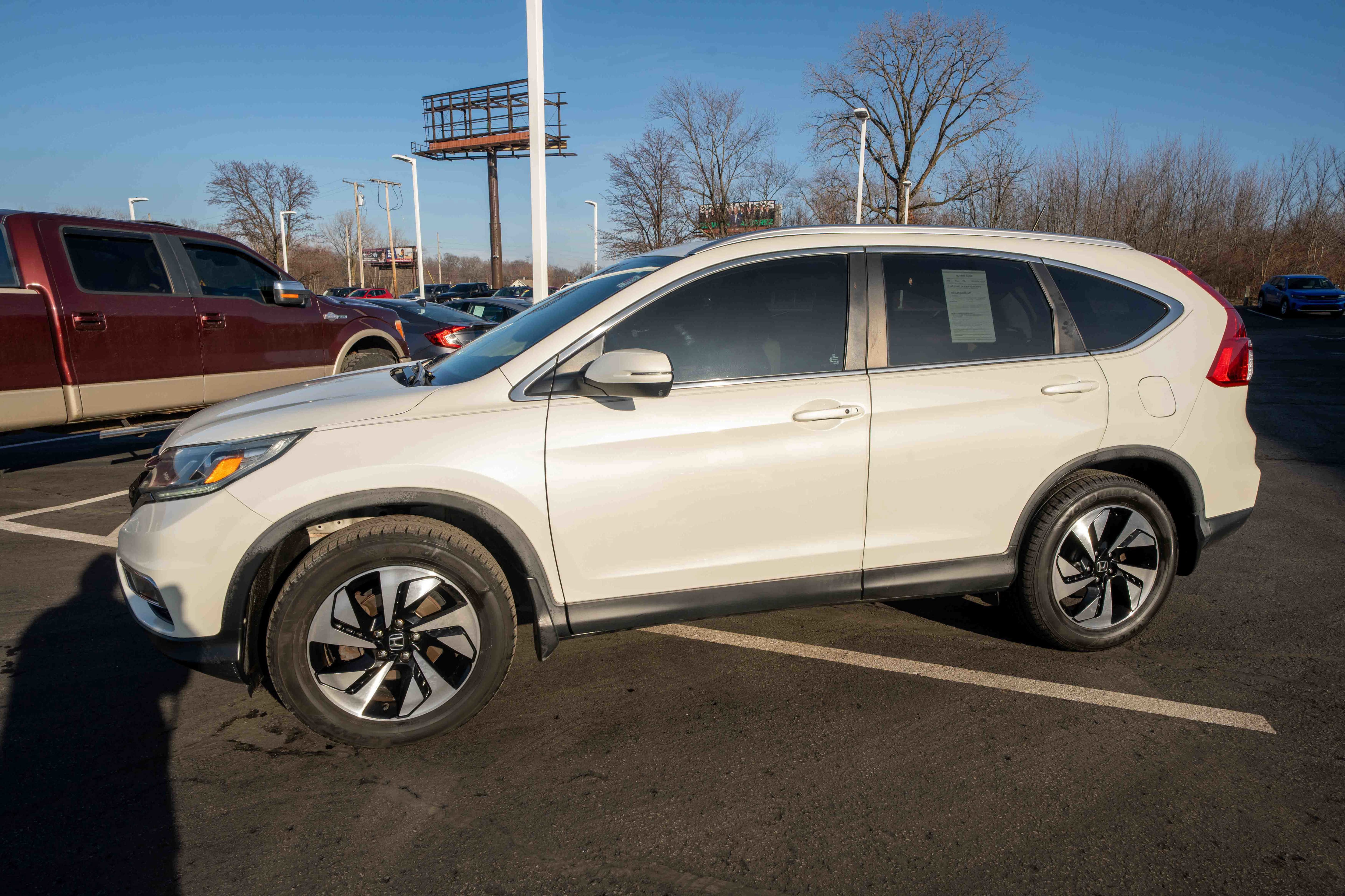 Used 2015 Honda CR-V Touring image 3