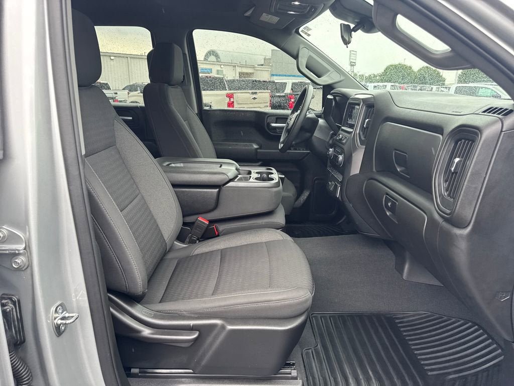 Used 2022 Chevrolet Silverado 1500 Custom AWD/4WD image 12