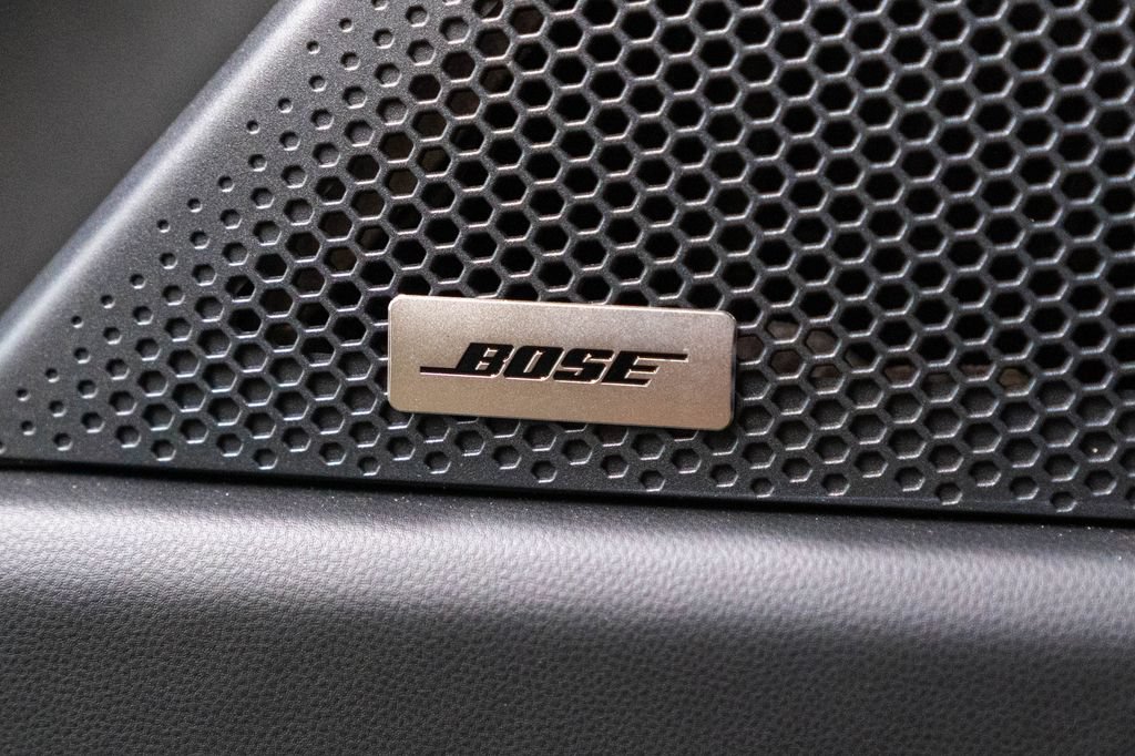 New 2026 Porsche Cayenne Electric AWD/4WD image 23
