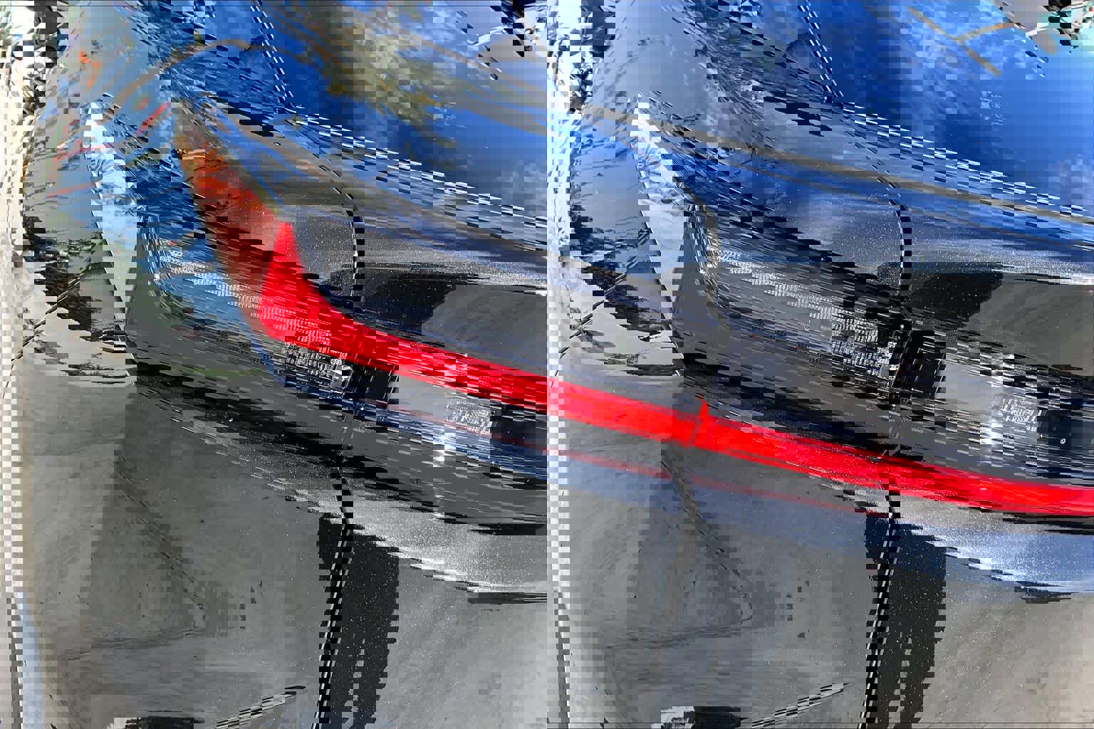 Used 2024 Lexus RZ 300e Premium image 28