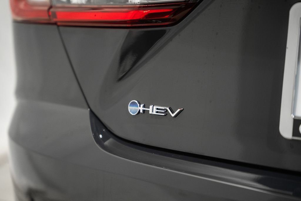 New 2026 Toyota Camry SE image 8