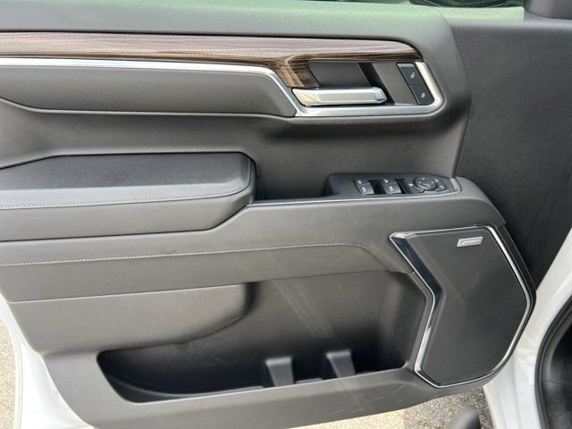 Used 2024 Chevrolet Silverado 1500 RST w/ Convenience Package II AWD/4WD image 11