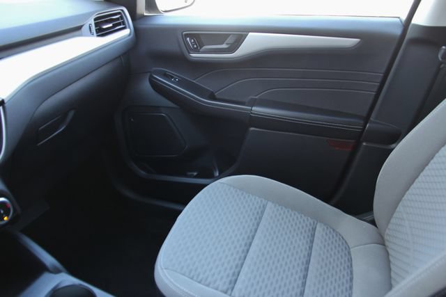 Used 2022 Ford Escape SE w/ Cold Weather Package AWD/4WD image 31