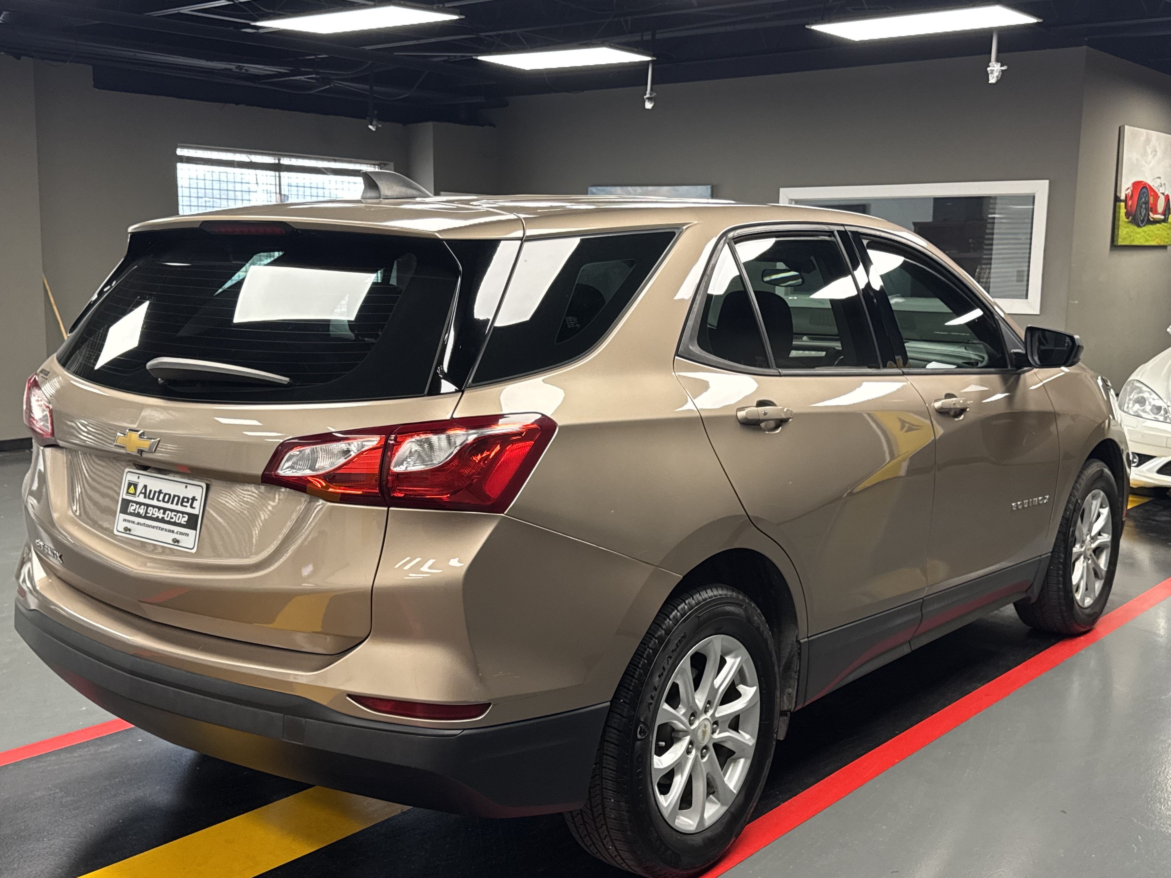 Used 2019 Chevrolet Equinox LS w/ LPO, Floor Liner Package FWD image 6