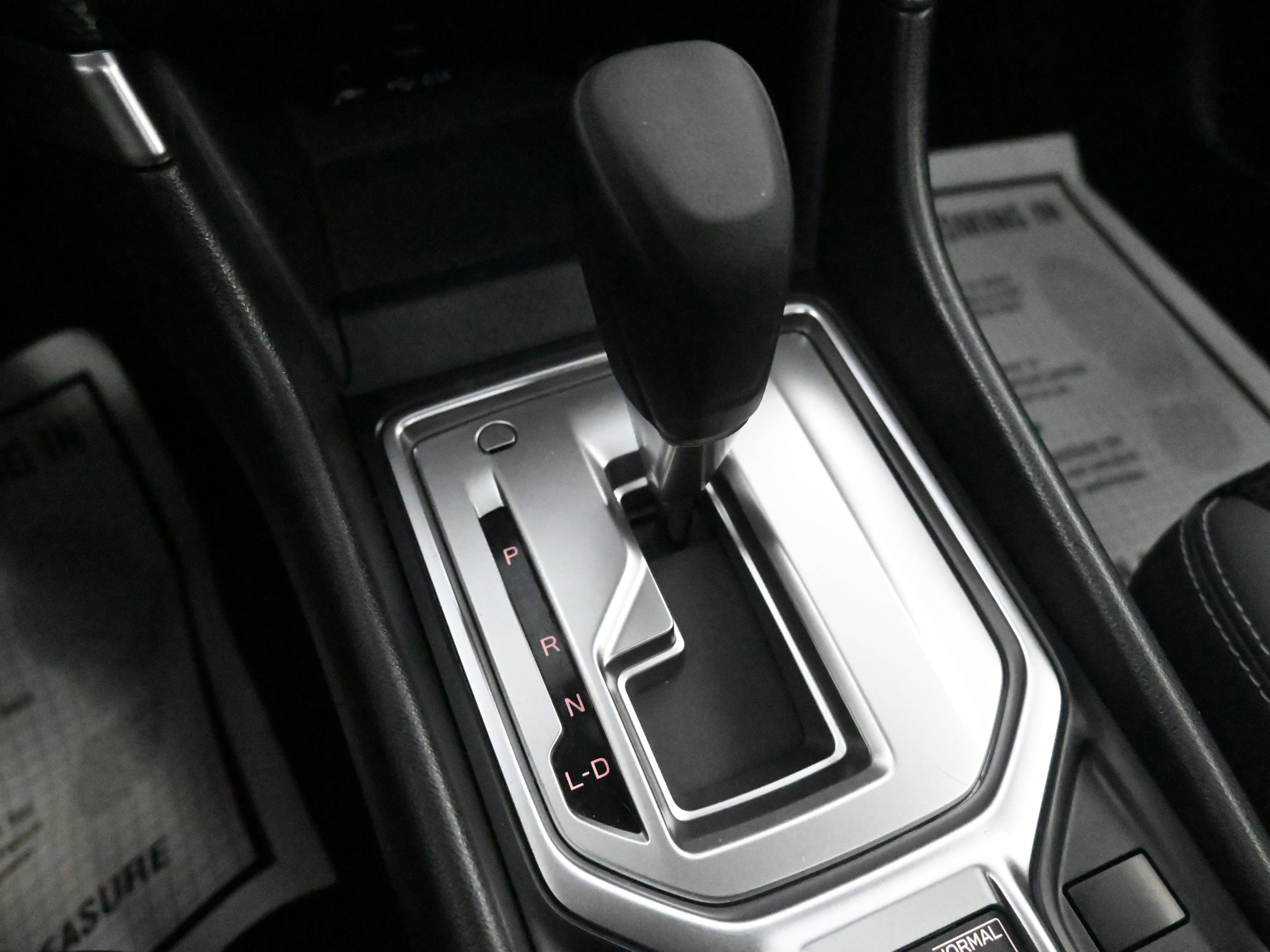 Used 2023 Subaru Forester Premium image 39