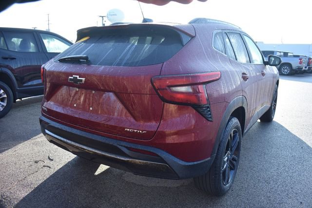 Certified 2024 Chevrolet Trax ACTIV w/ Sunroof Package image 3