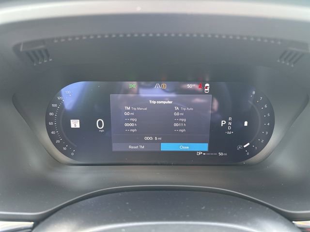 New 2026 Volvo XC60 B5 Plus w/ Protection Package Premier AWD/4WD image 17