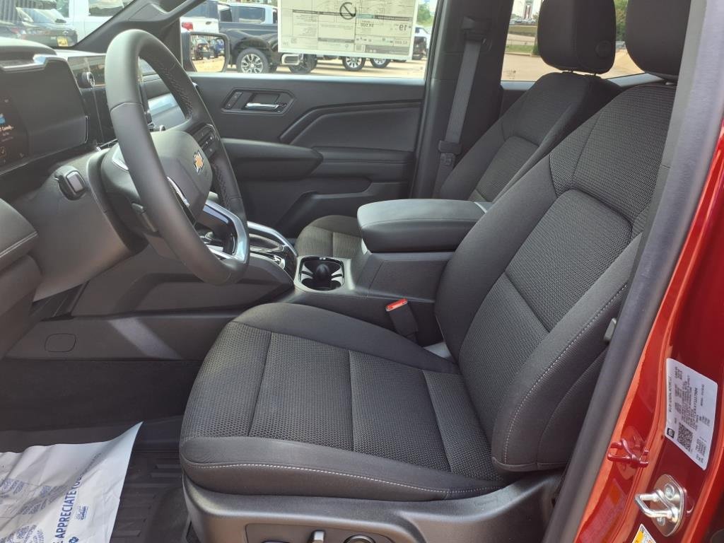 New 2026 Chevrolet Colorado LT image 12