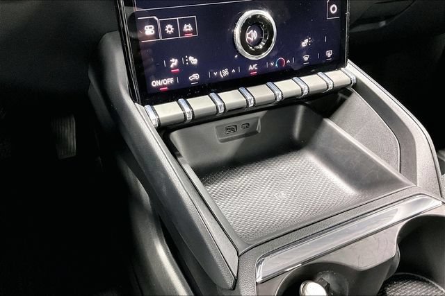 Used 2026 GMC Terrain Elevation w/ LPO, Floor Liner Package AWD/4WD image 15