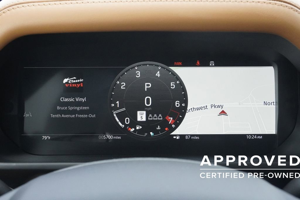 Used 2024 Land Rover Defender 90 X-Dynamic SE AWD/4WD image 11