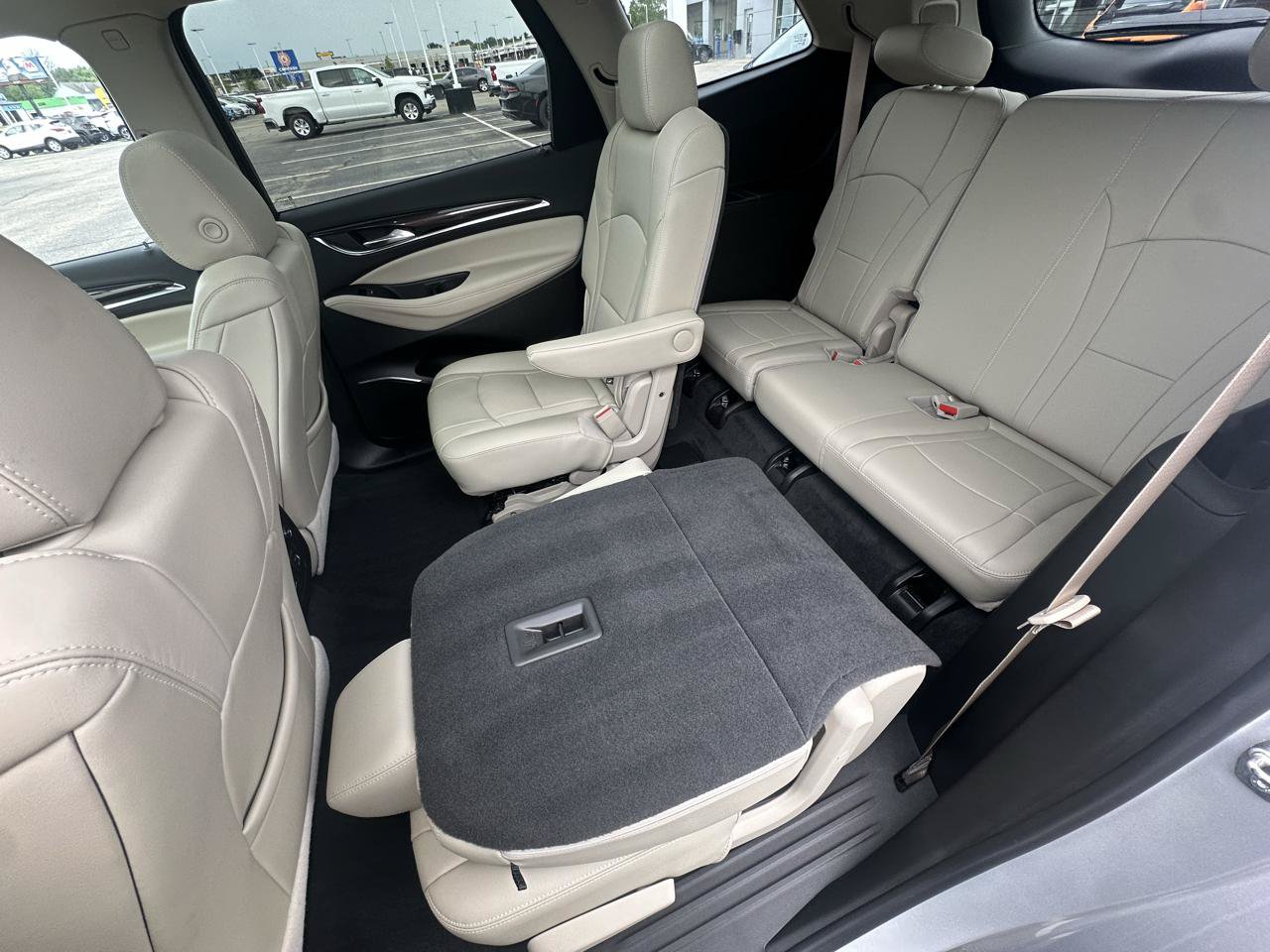 Used 2021 Buick Enclave Premium w/ Sun and Sites Package FWD image 28