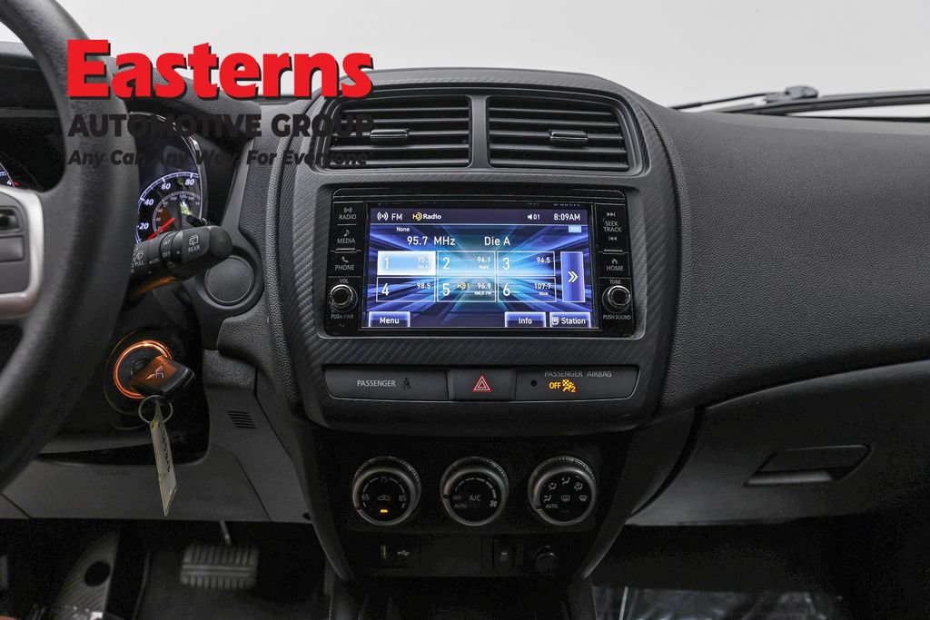 Used 2025 Mitsubishi Outlander Sport ES AWD/4WD image 12