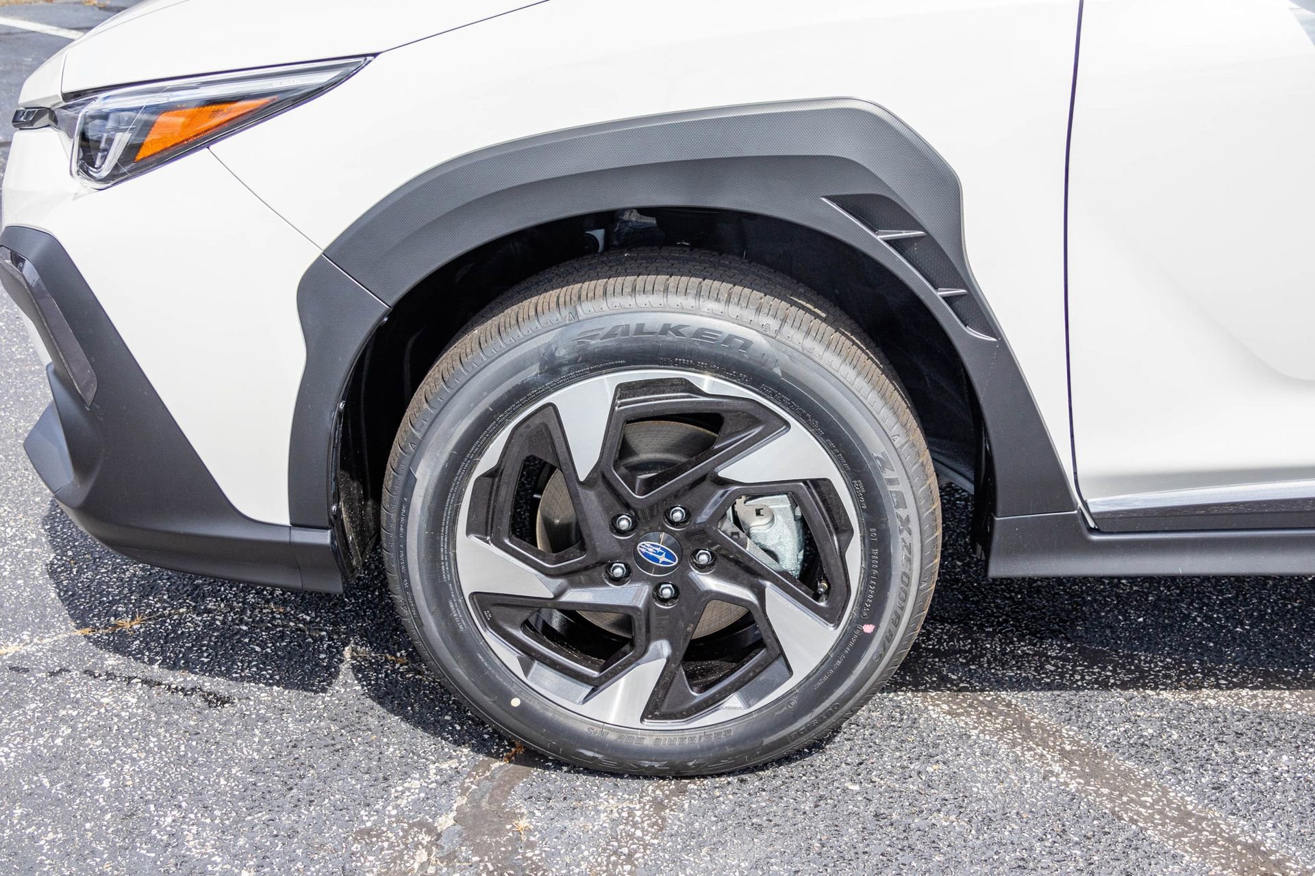 New 2025 Subaru Crosstrek 2.5i Limited w/ Crosstrek Mirror Package image 57