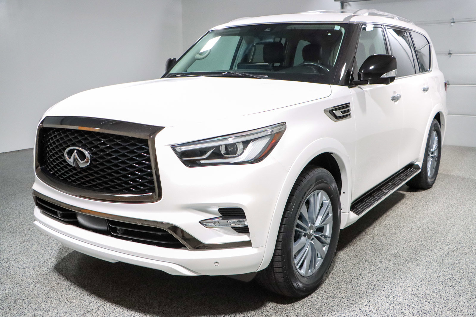 Used 2022 INFINITI QX80 Premium Select w/ Cargo Package AWD/4WD image 36
