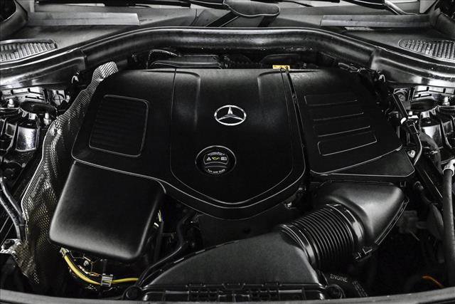 Certified 2025 Mercedes-Benz GLC 300 4MATIC image 24