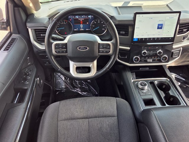Used 2024 Ford Expedition Max XLT RWD image 13