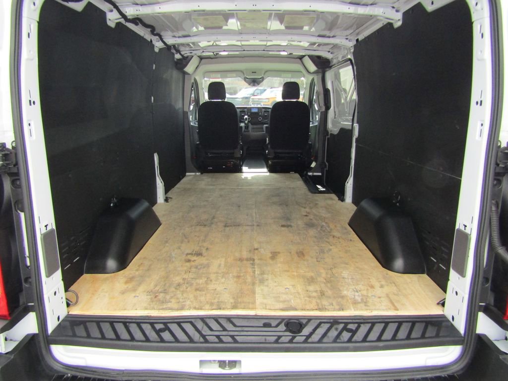Used 2024 Ford Transit 250 Low Roof w/ Load Area Protection Package RWD image 7